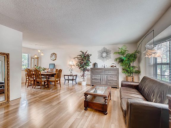 4th image of 4719 El Camino Dr