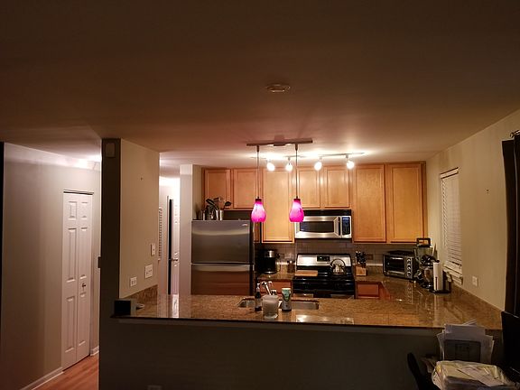 5th image of 1111 N Crosby St #37A