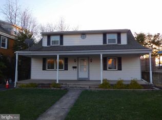 17 Grayson Ave, Hamilton, NJ 08619