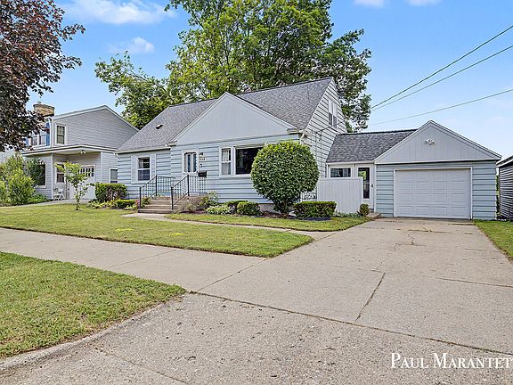 2nd image of 1028 Dorroll St NE