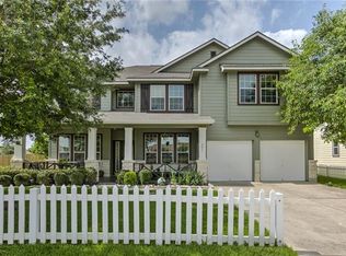 201 Holland St, Hutto, TX 78634