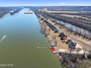 1274 Miracle Rd, Decaturville, TN 38329