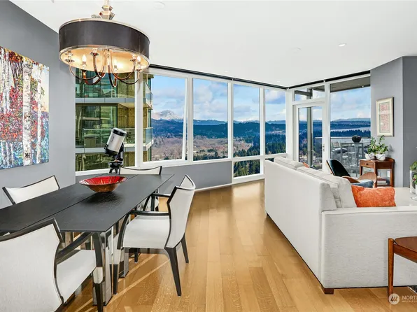 500 106th Avenue NE #3711, Bellevue, WA 98004