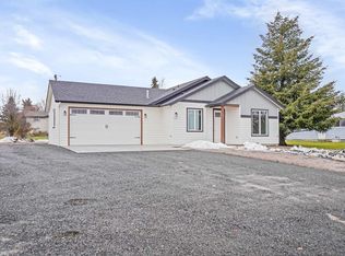 625 E Broadway, Reardan, WA 99029