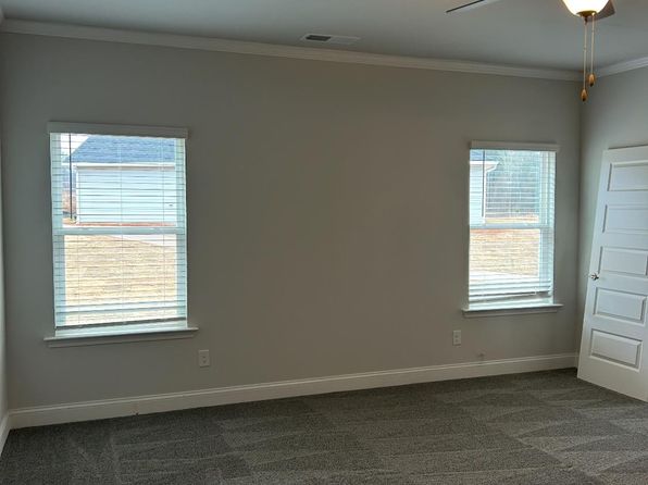 1302 Barrington Pl, Cove Macon, GA 31220