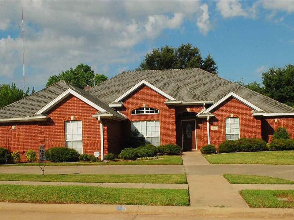 1st image of 4223 Canyon Trails Dr