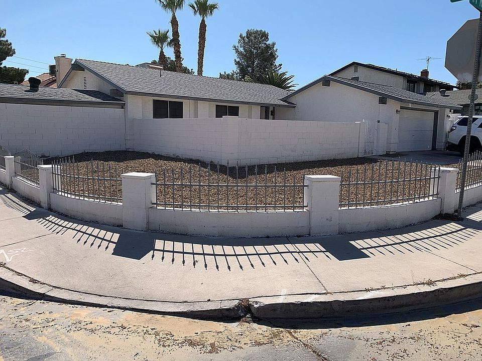 2nd image of 3525 Irv Marcus Dr