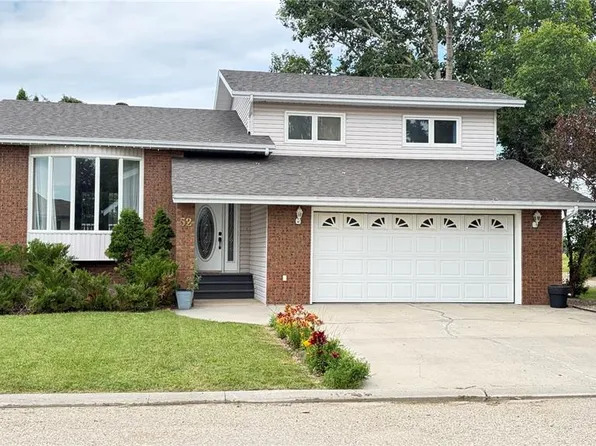 52 Harrigan CRESCENT, Maple Creek, SK S0N 1N0
