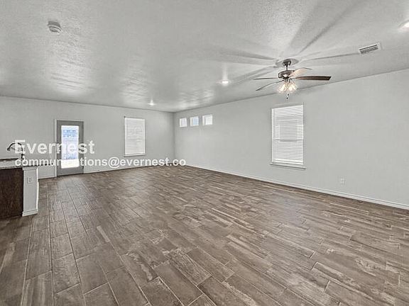 5th image of 8507 Glade Dr
