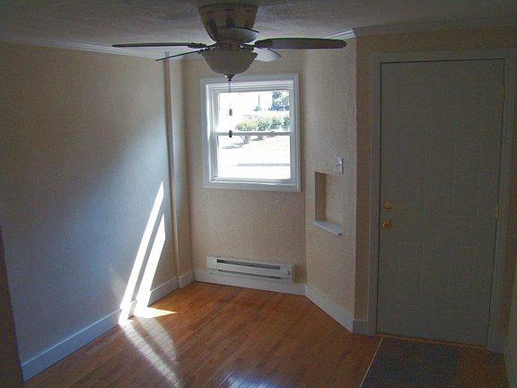 5th image of 306 S Watauga Ave APT B