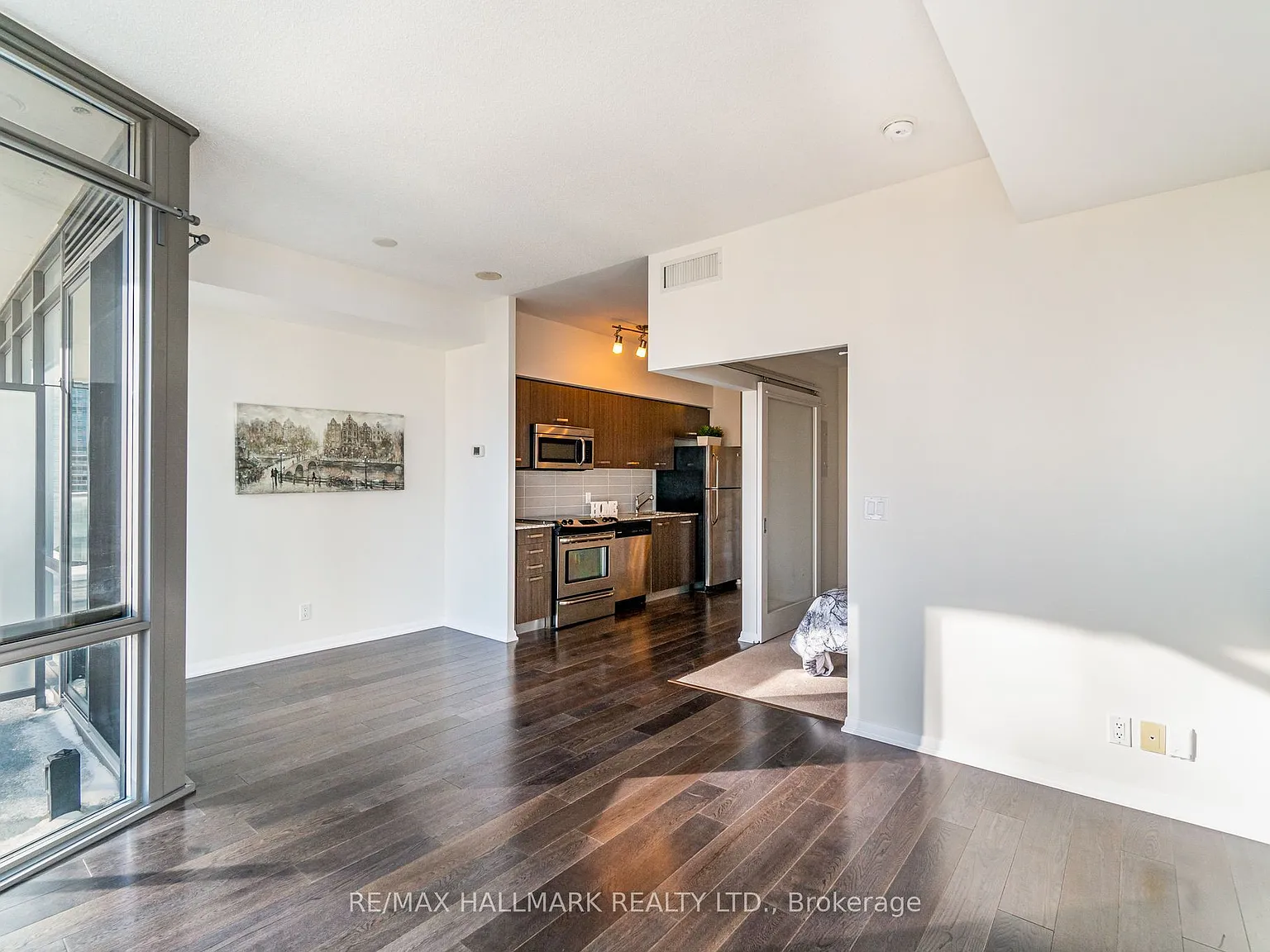 1 bed, $2,600 — Photo 4