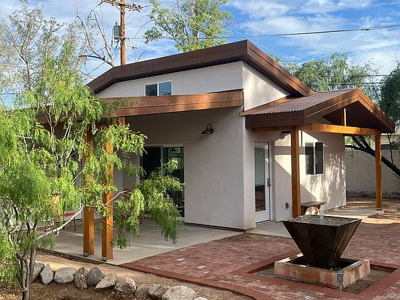 2nd image of 2801 E Arroyo Chico #2