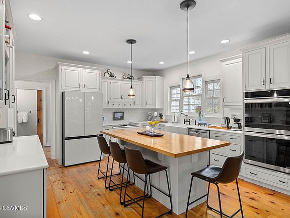 4th image of 2893 Furnace Rd