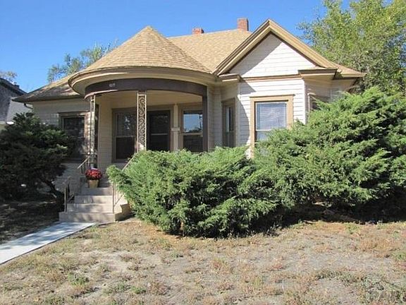 3rd image of 1019 E 8th St