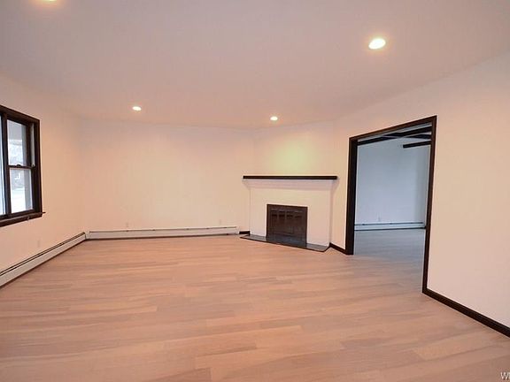 2nd image of 230 Huntington Ave