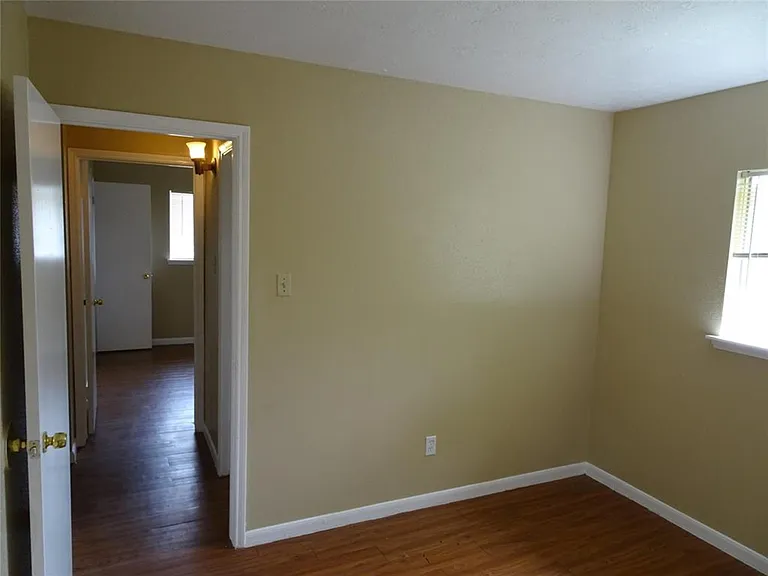16350 San Mateo Dr — Photo 19