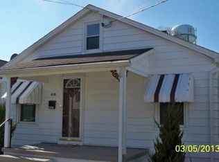 418 E Pleasant St, Hanover, PA 17331