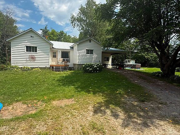 2nd image of 1212 Foy Rd