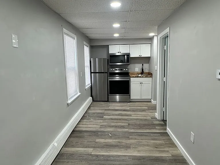 61 Water St — Photo 10