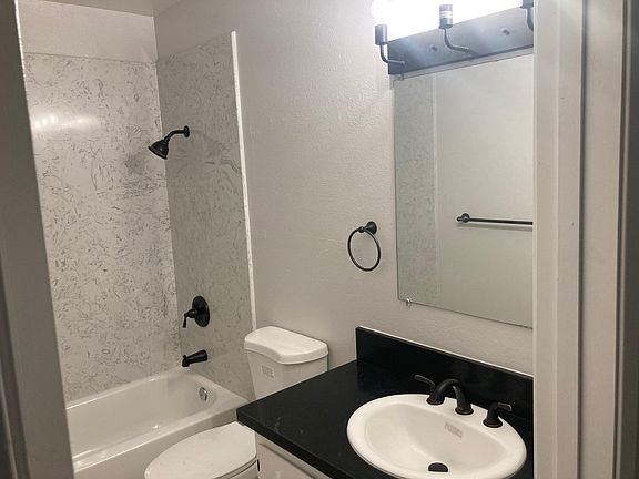 4th image of 4951 Andrea Blvd