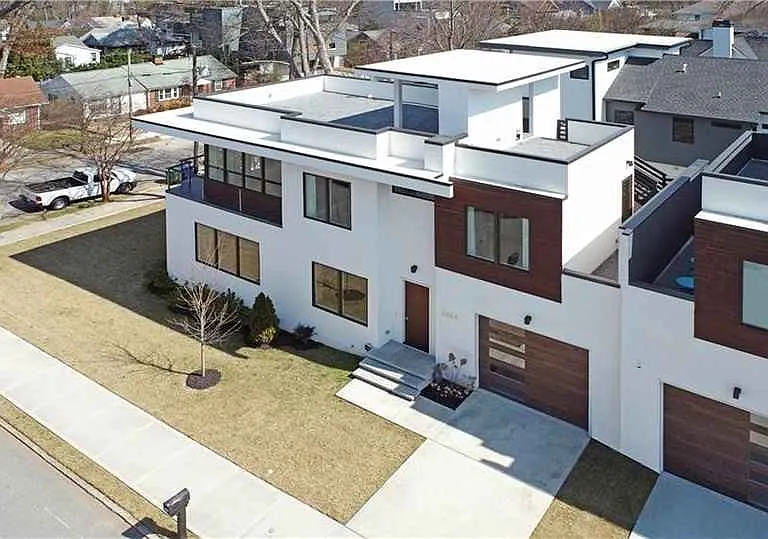 669 E Ave NE #A — Photo 26