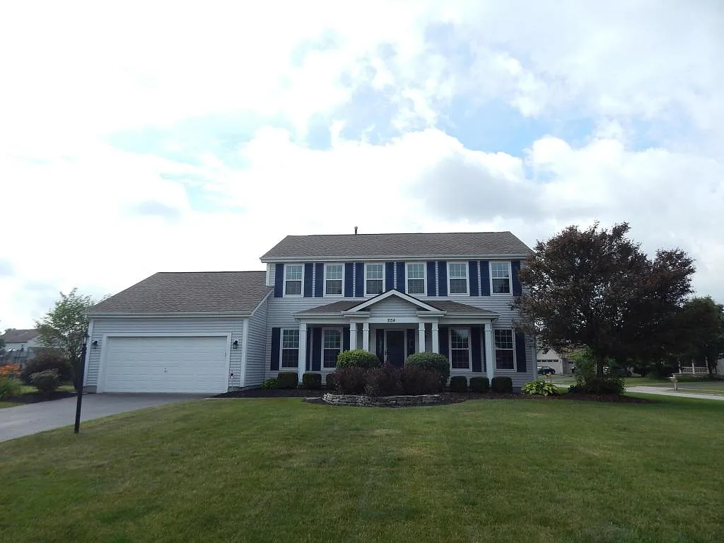 1158 Briarshore Way photo 1