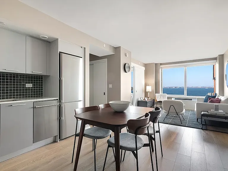 15 Bridge Park Dr #12BB — Photo 4
