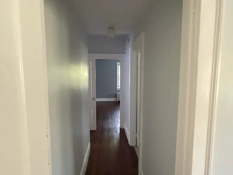 75 Sefton Dr — Photo 21