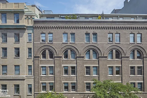 Rented by Brown Harris Stevens | media 6