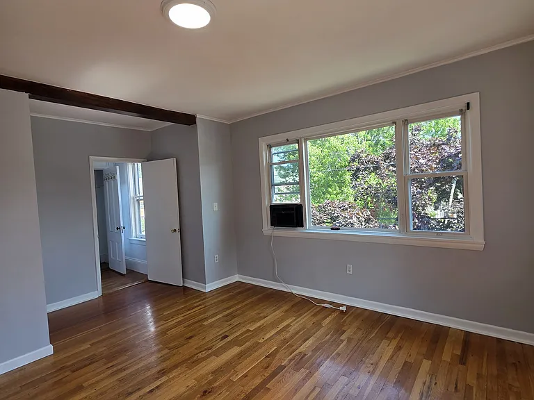 48 Archer St #2 — Photo 14
