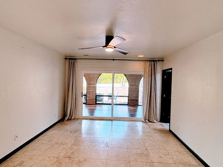 4715 E Apple Valley Pl — Photo 24