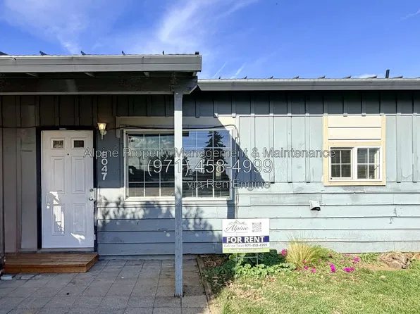 8047 SE Glencoe Rd, Portland, OR 97222