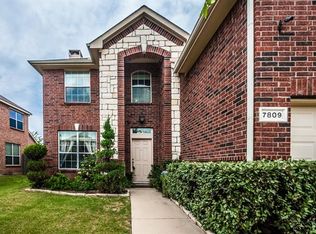 7809 Quiet Waters Dr, Arlington, TX 76016