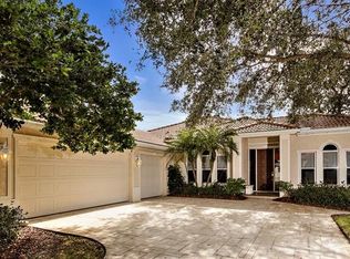10204 Silverado Cir, Bradenton, FL 34202