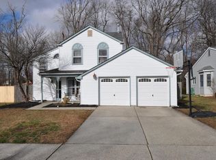 23 Plymouth Dr, Howell, NJ 07731