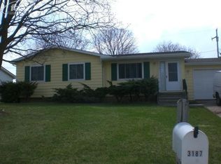 3187 Thornfield Ln, Flint, MI 48532