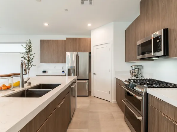 (undisclosed Address), Henderson, NV 89044