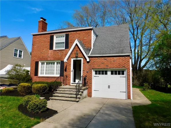 166 Ridgewood Dr, Amherst, NY 14226