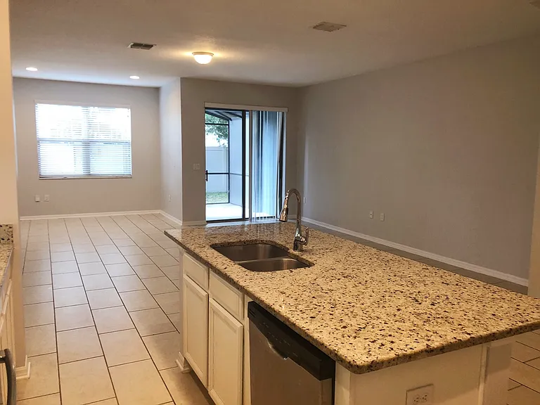 2529 Egret Shores Dr — Photo 8