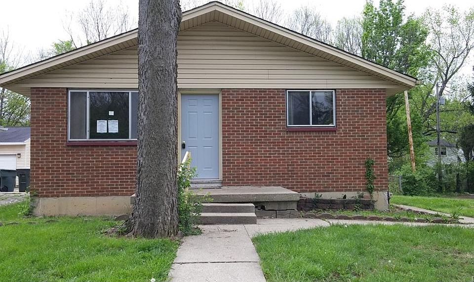 1st image of 4640 Queens Ave