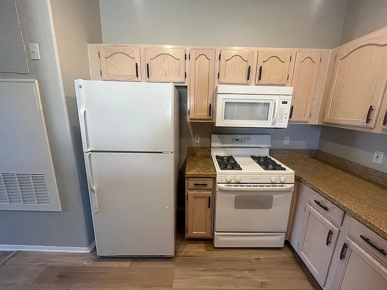 8728 Red Rio Dr #201 — Photo 8