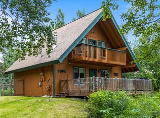 1205 N Golden Hills Dr, Palmer, AK 99645