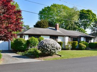 20 Stillman St, Dartmouth, MA 02748