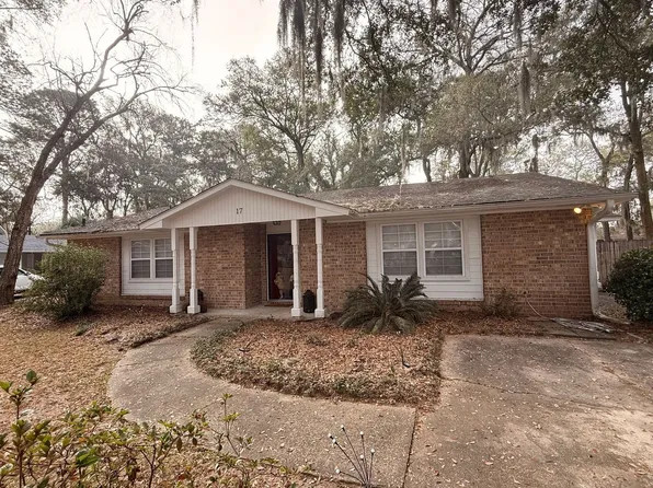 17 Prince William Dr, Pt Royal, SC 29935