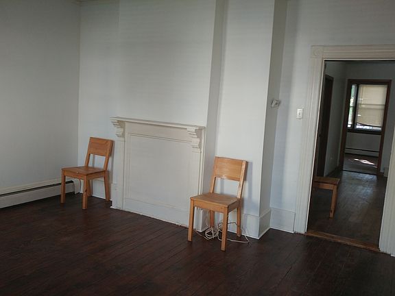Living Room 1st fl