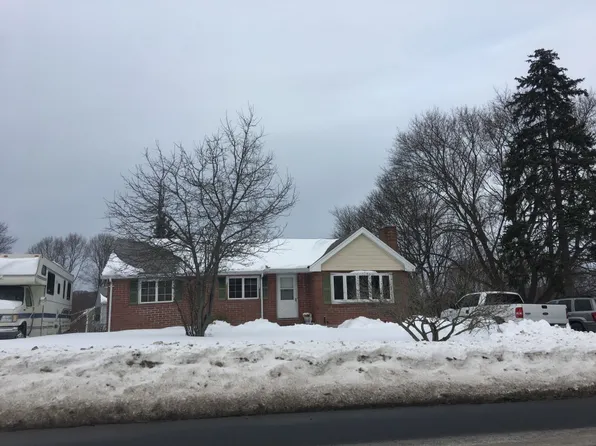 358 East St, Weymouth, MA 02189