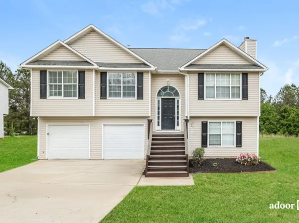 10568 Redbud Ln, Jonesboro, GA 30238