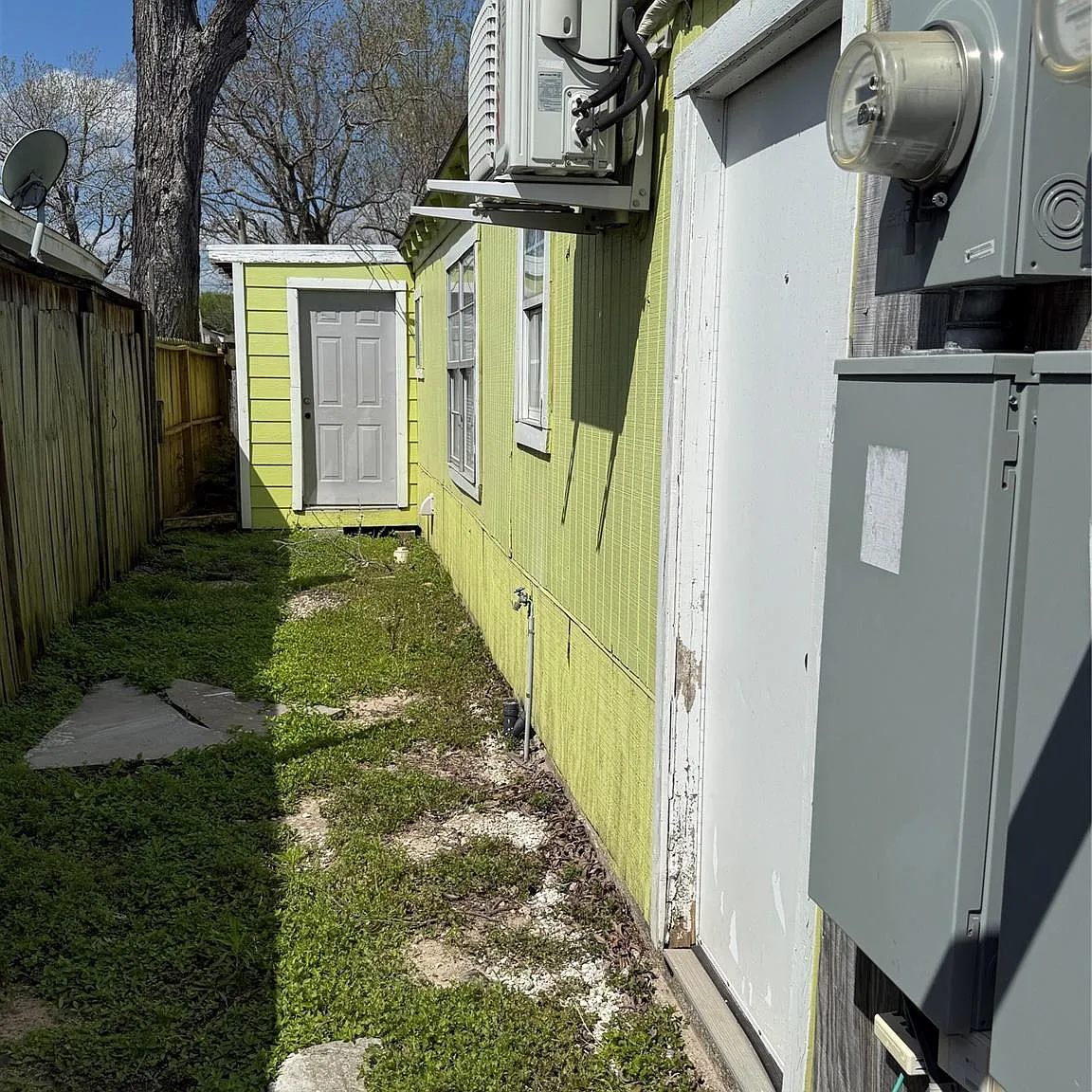 1 bed, 1.0 bath, 1040 sqft, $995 — Photo 3