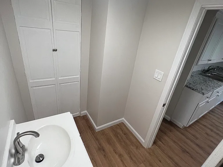 102 Mendon St #1C — Photo 10