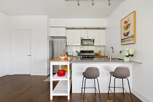 Sold by Compass | media 29